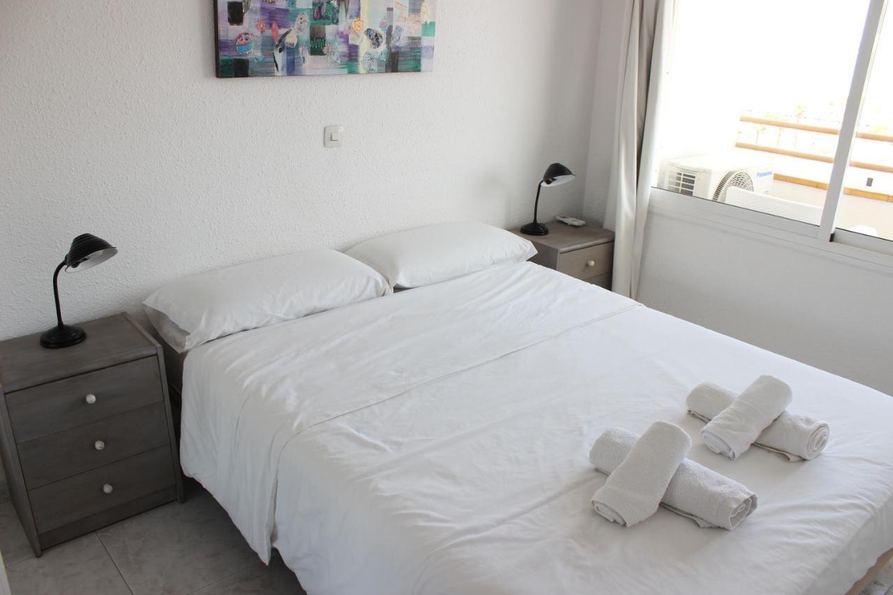 Beautiful Apartment In Front Of Beach, Pool, View Roses Esterno foto